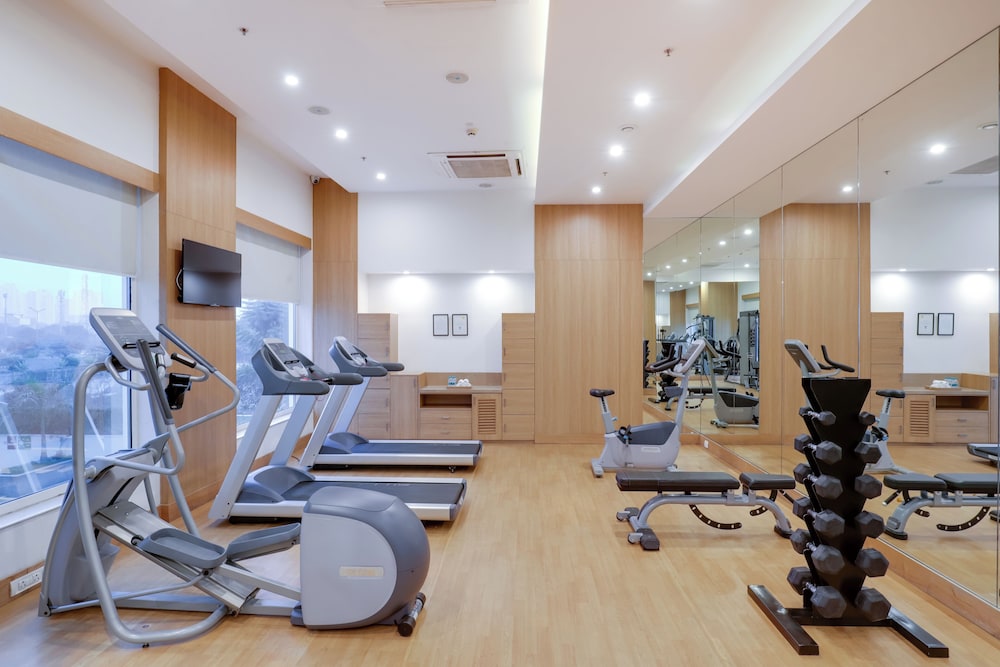 LEMON TREE HOTEL, SECTOR 60, GURUGRAM 36/65