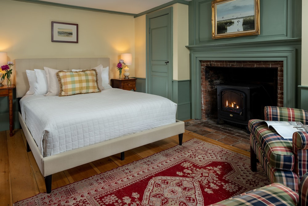 The Waldo Emerson Inn 9/40