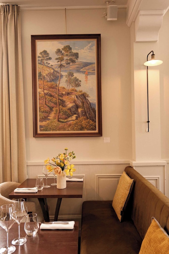 Logis Hotel and restaurant La Pension du Moulin 27/50