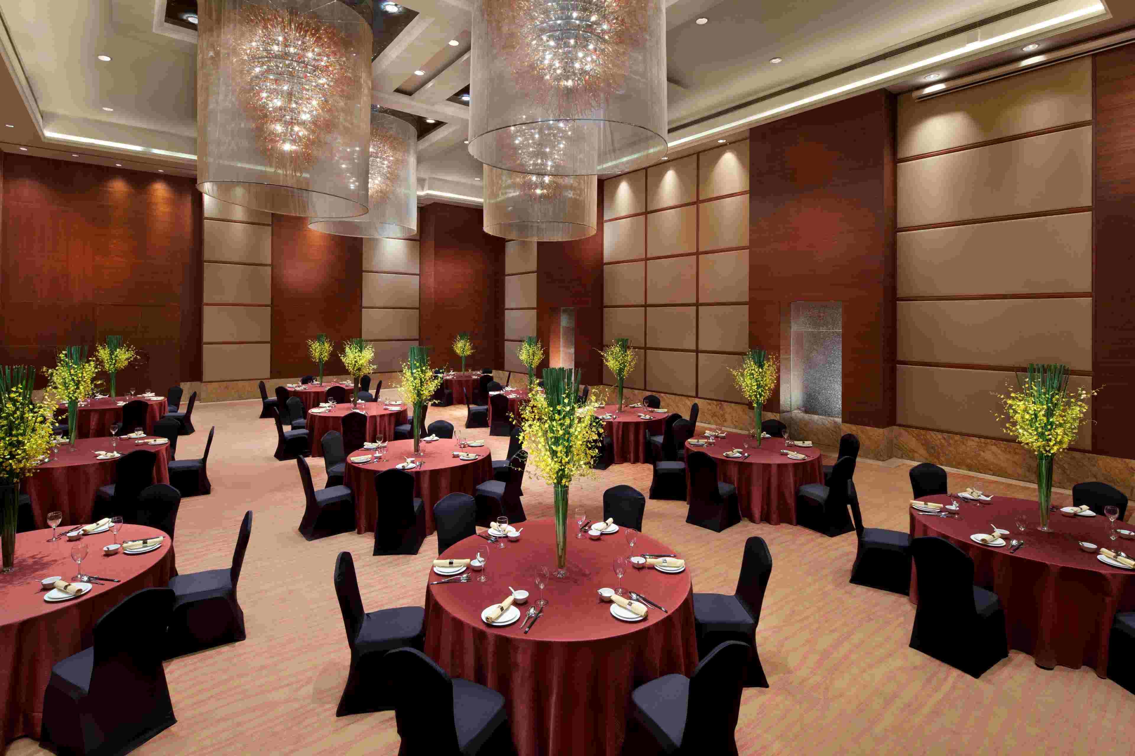 Crowne Plaza Shenzhen Futian 62/86