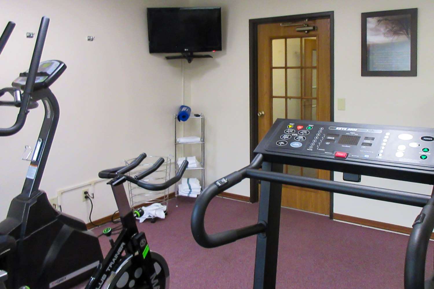 Quality Inn & Suites Red Wing, MN 12/16