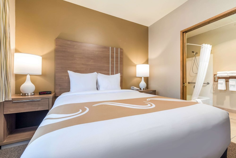 Quality Inn & Suites Bainbridge Island 14/62