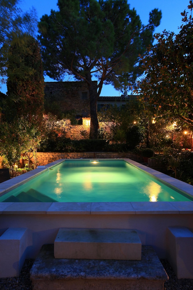 VILLA RÉGALIDO 5/88
