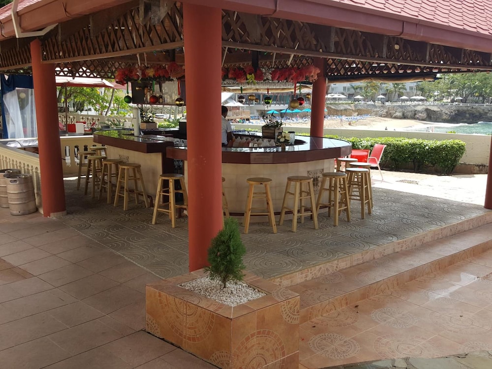 SOSUA BY THE SEA BOUTIQUE BEACH RESORT 33/50
