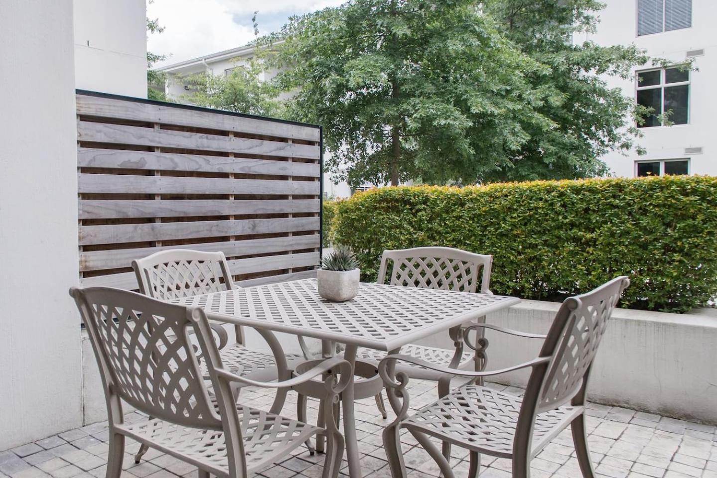 Lux Andringa Walk Apartments 15/22