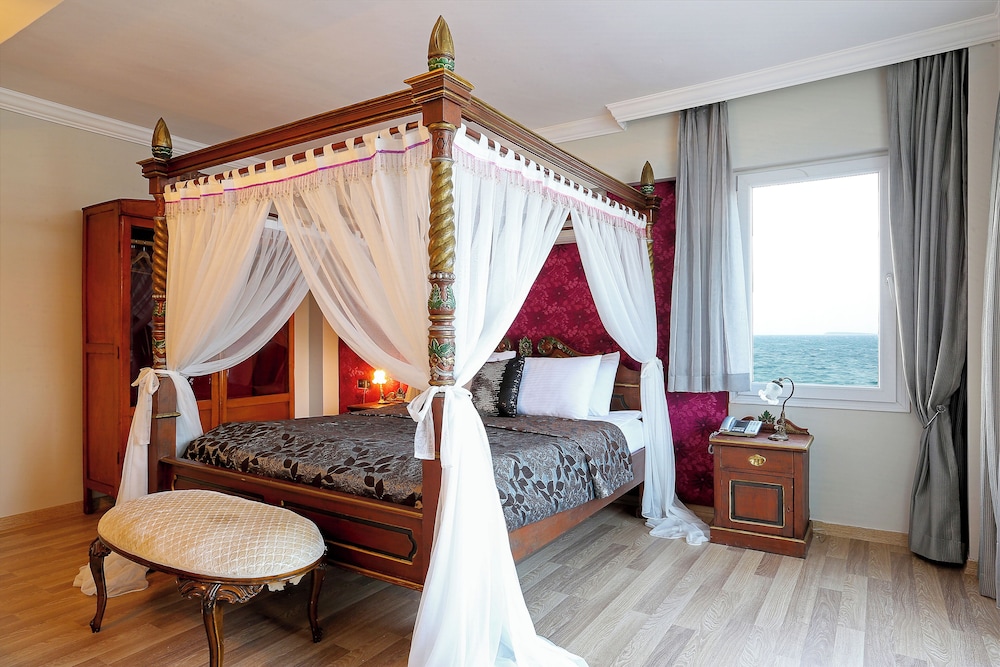 Urla Pera Hotel 8/23