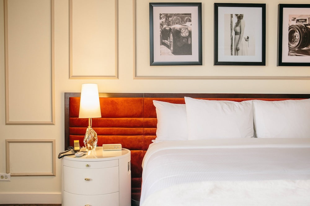 The Drake Hotel Oak Brook 16/52
