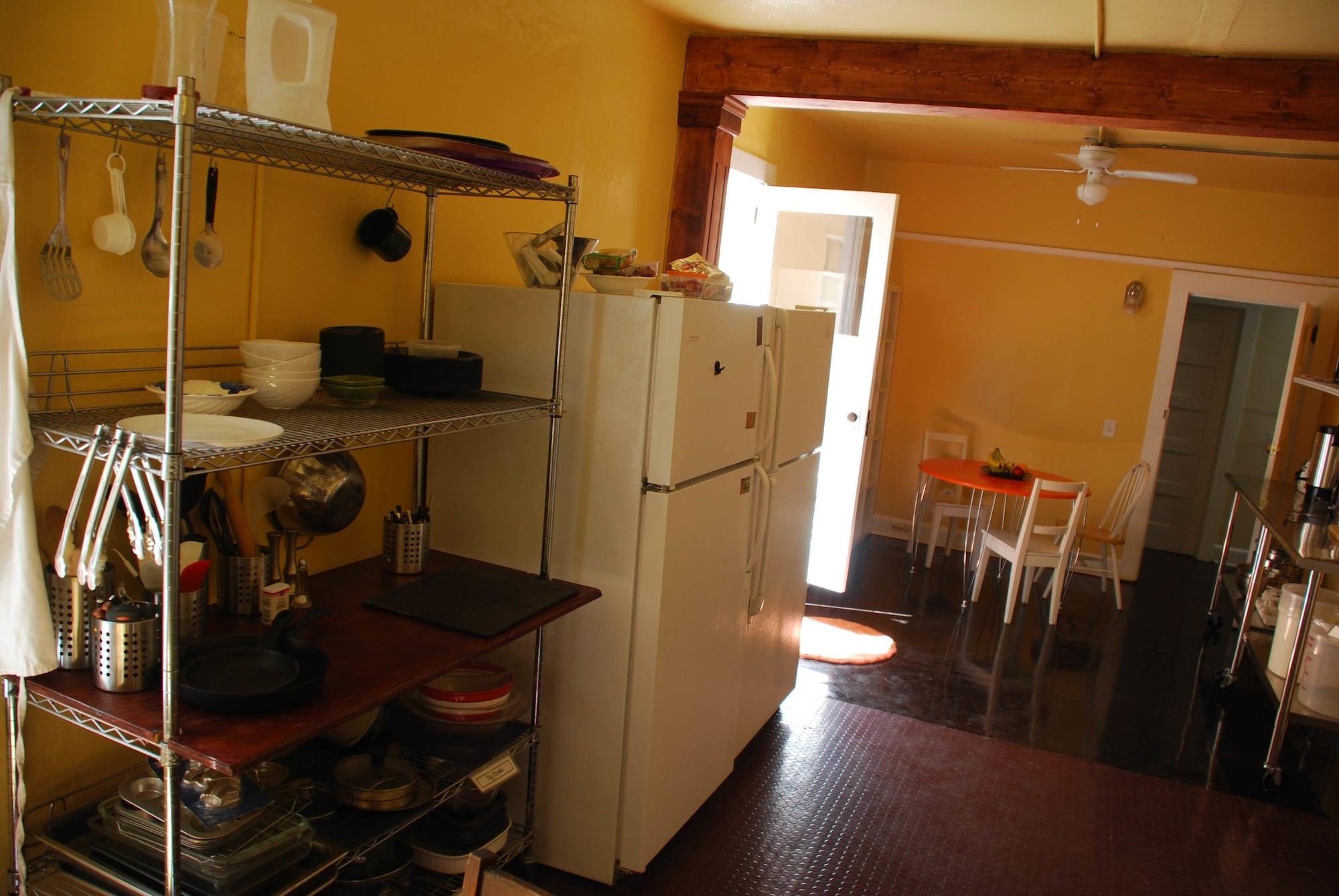 Hostel On 3rd 3/19