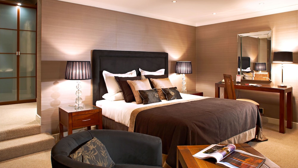 Rowton Hall Country House Hotel And Spa 31/73