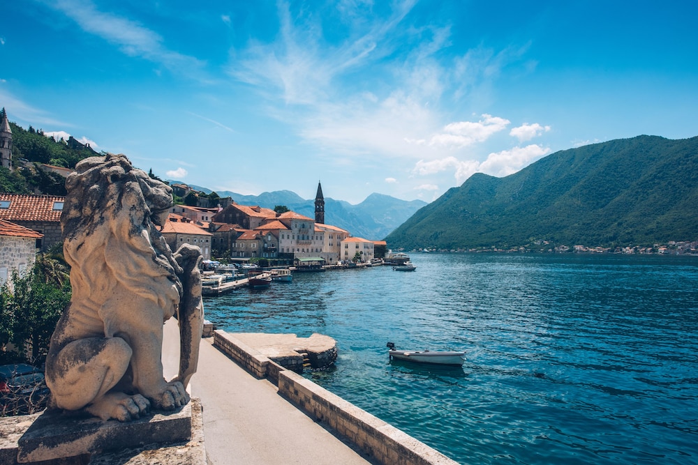 Heritage Grand Perast Hotel 45/50