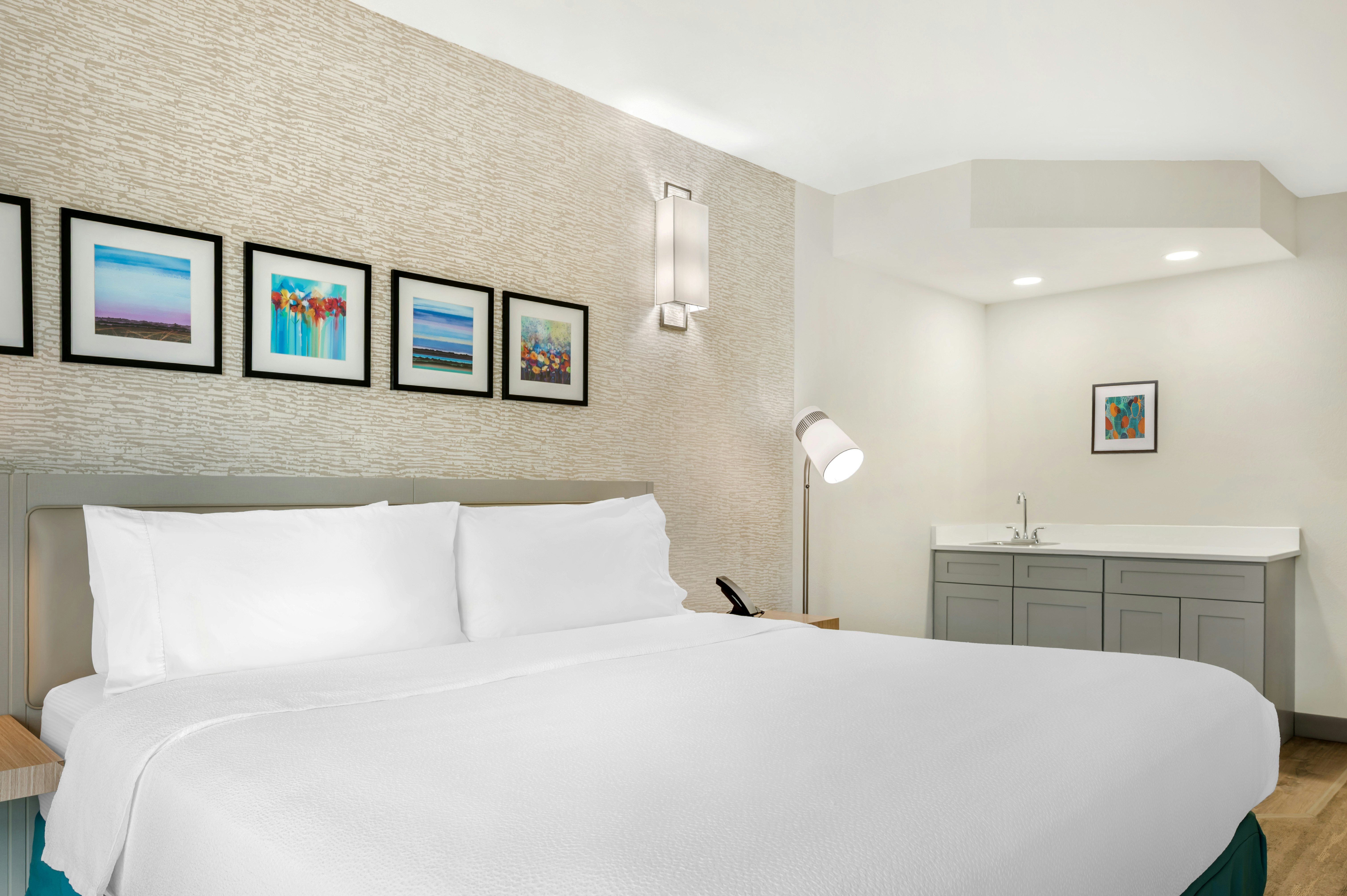 Room, King Bed, Balcony
