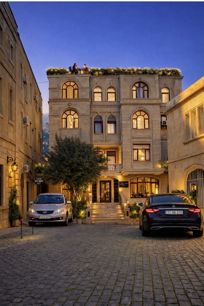 Dastan Baku Hotel 35/40