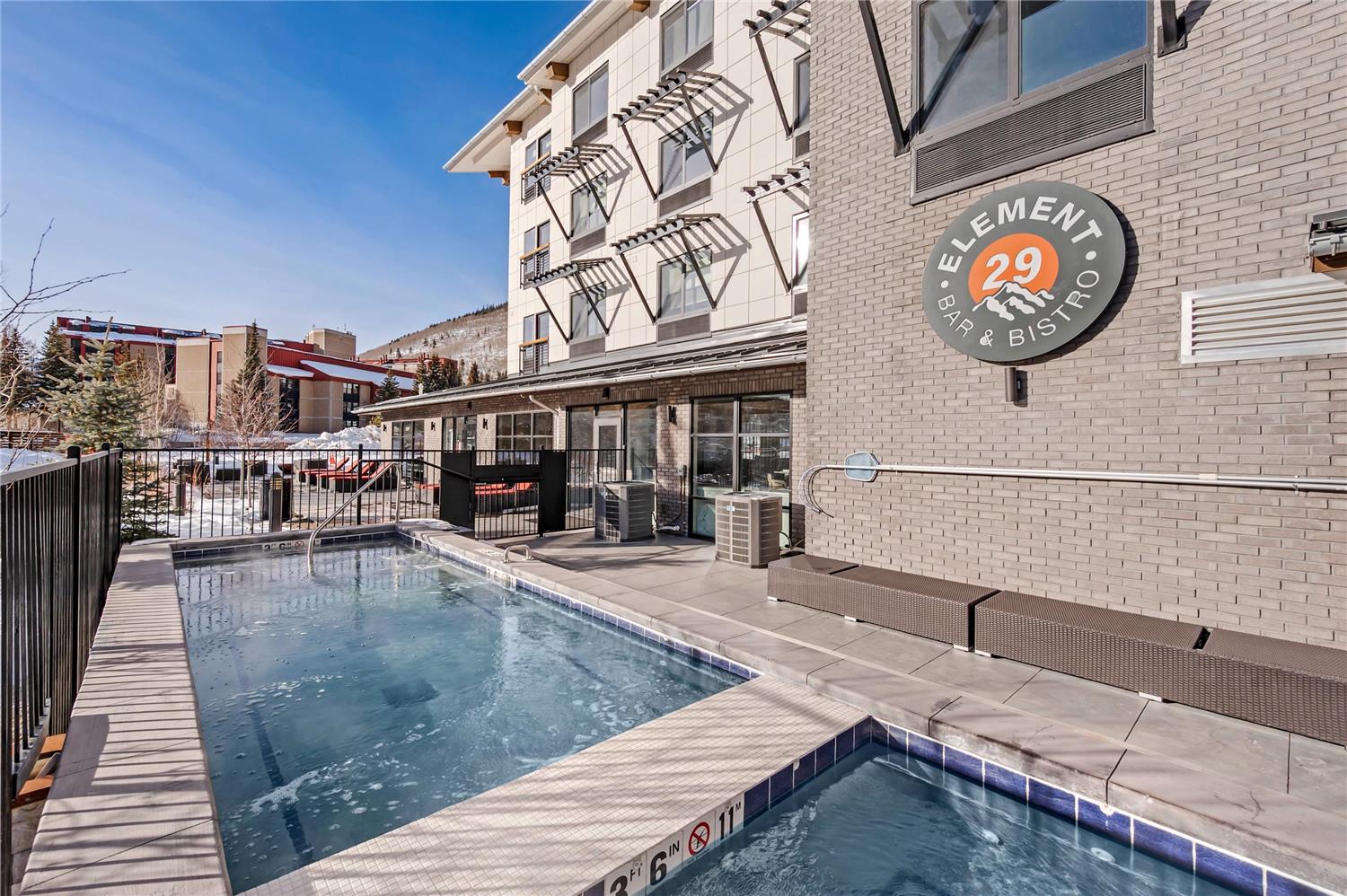 Cambria Hotel Copper Mountain 29/29