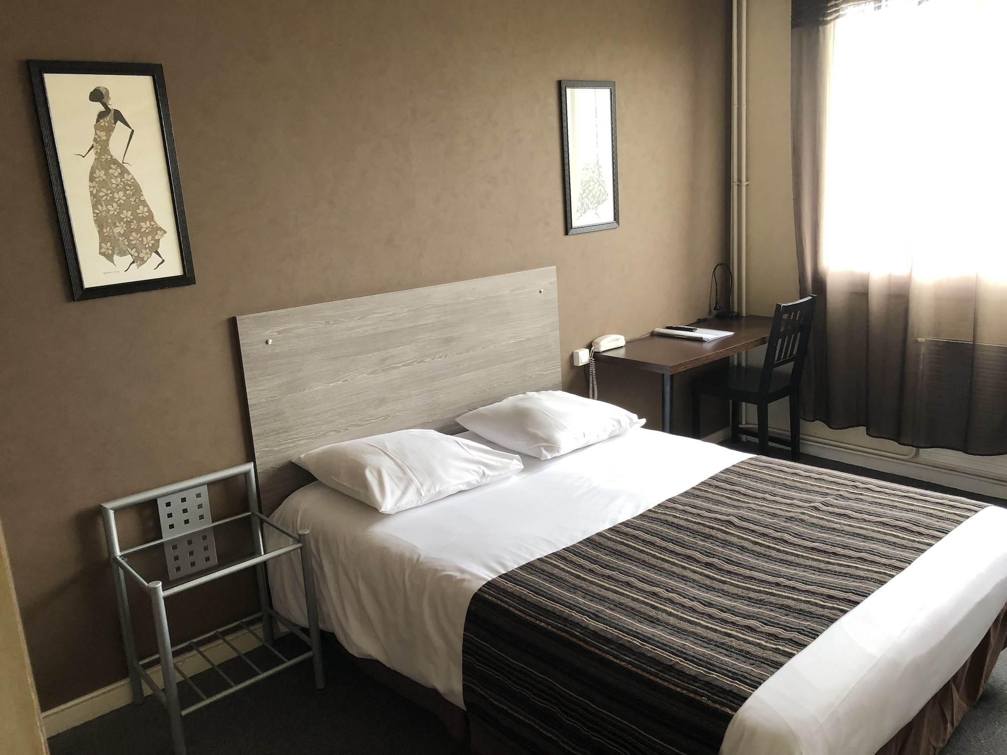 STANDARD, DOUBLE BED