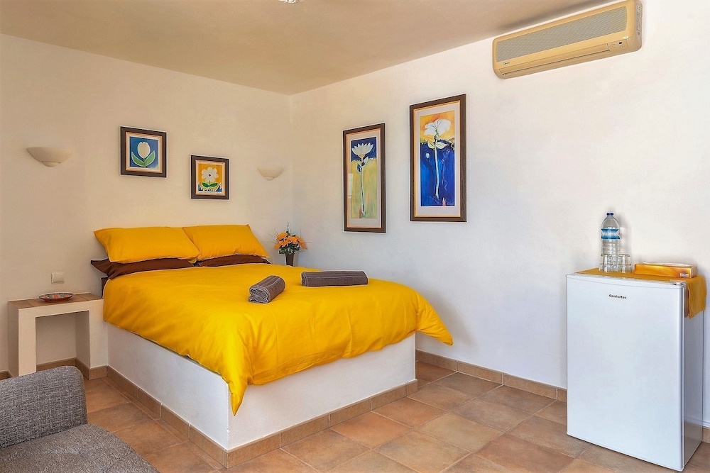 Casa Dos Ninos 12/37