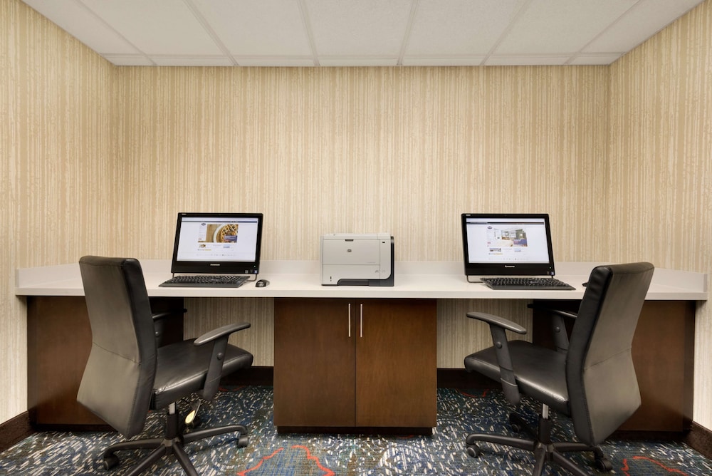 Hampton Inn And Suites Monroe La 44/65