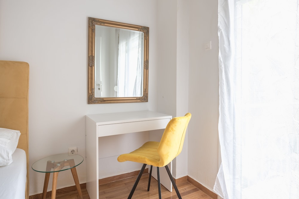 Victorias Secret Apartment 27/35