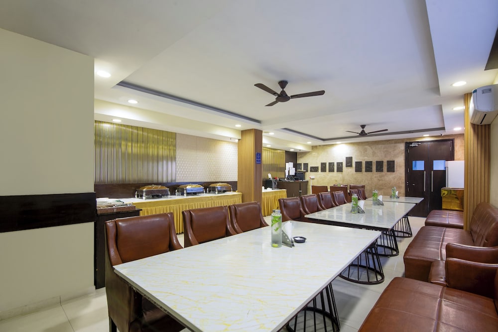 The Grand Orion - Kailash Colony 47/62