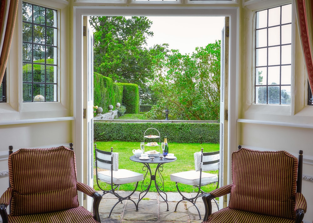 Danesfield House 34/50