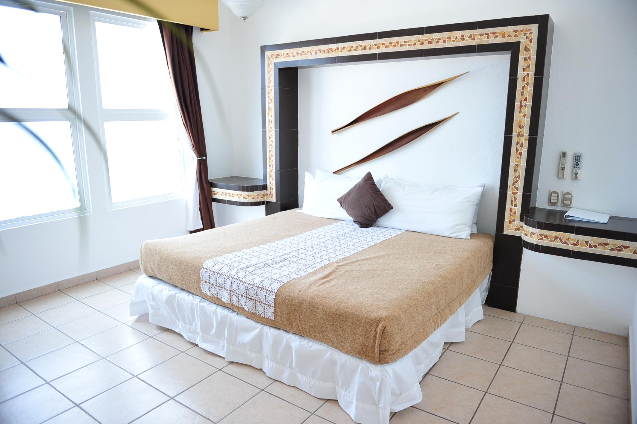2 Bedrooms, Villa