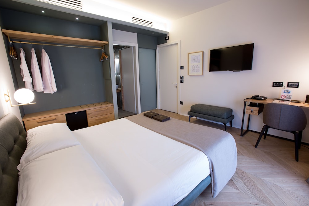 Hotel Silla 16/69