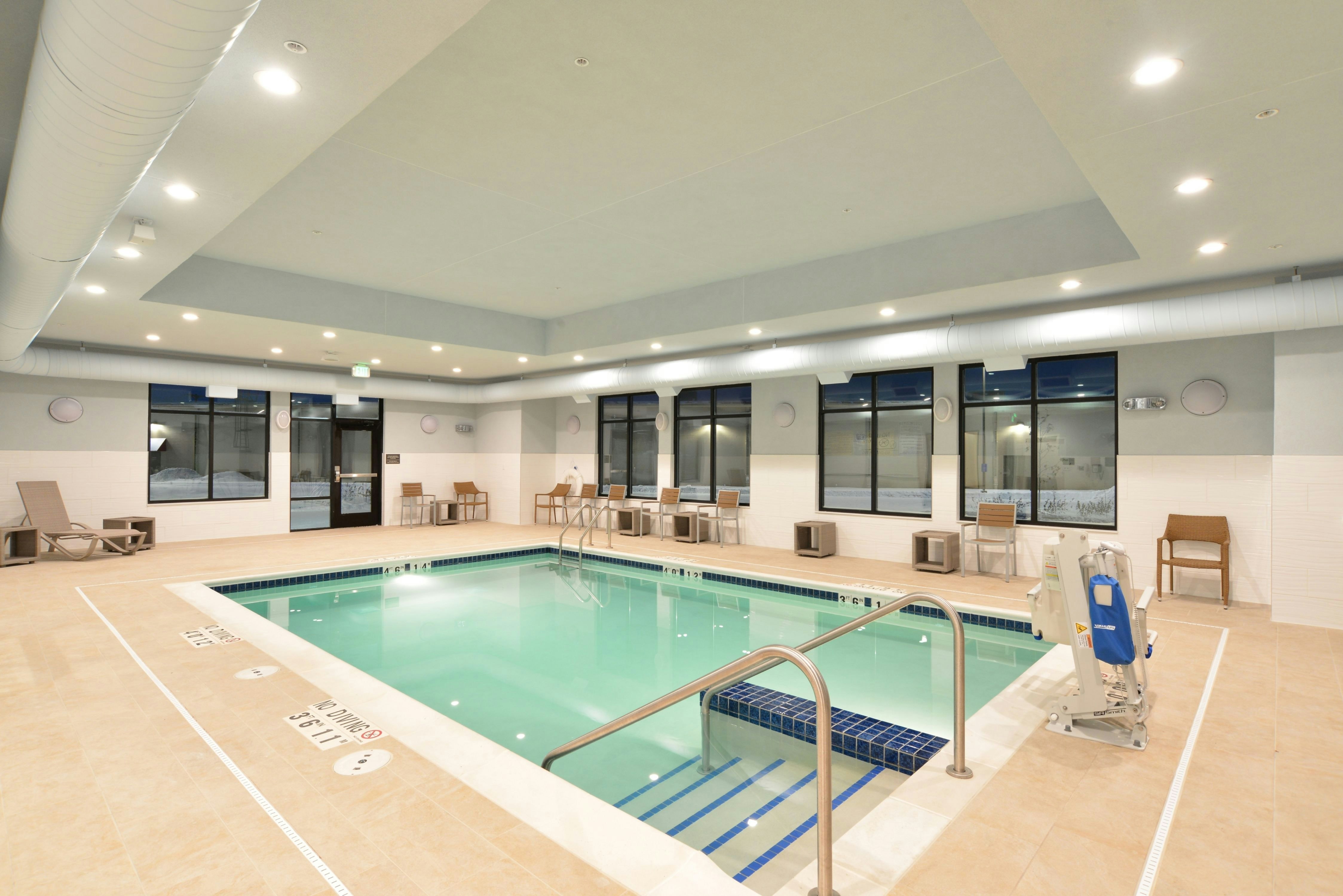 Hampton Inn & Suites Menomonie-UW Stout 26/39