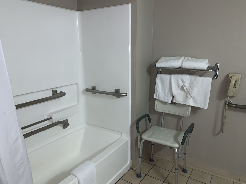 Greeley Valley Lodge 5/10