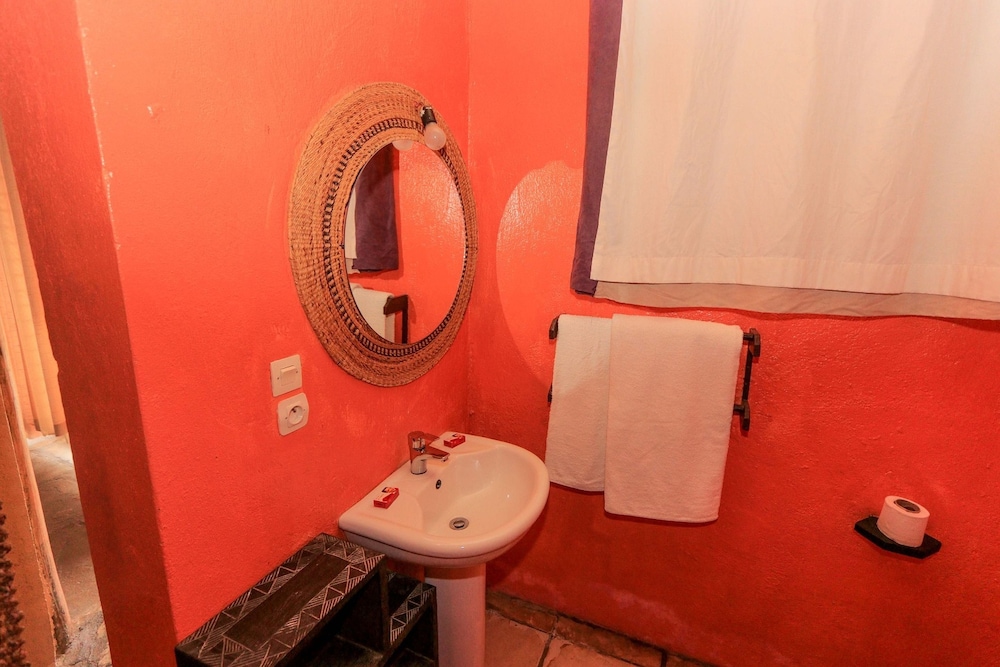 Palm Garden Lodge 29/31