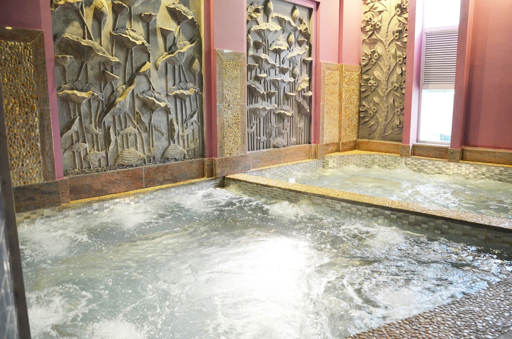 Empress Angkor Resort Spa 21/50