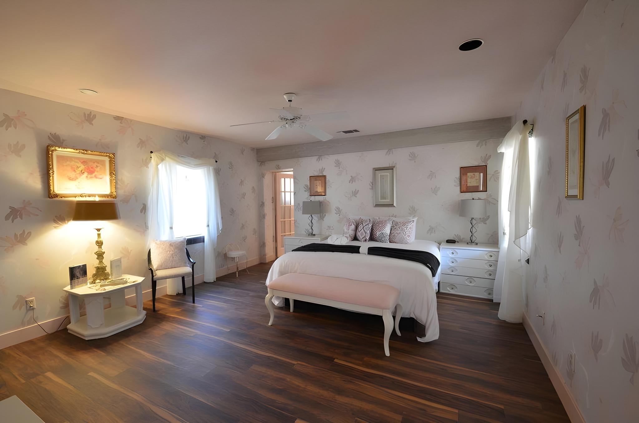 Exclusive, Palm, Villa, Multiple Beds
