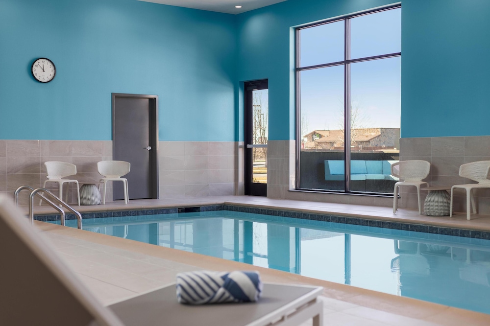 Hilton Garden Inn Hutchinson 24/47