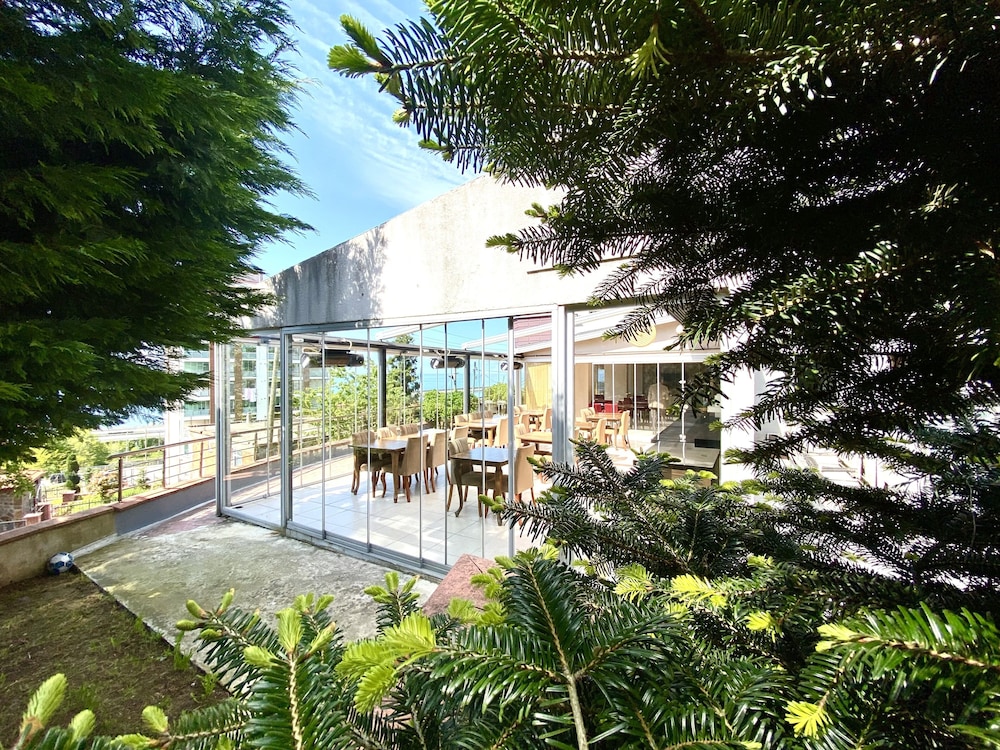 Caykent Suites Deluxe Hotel 44/50