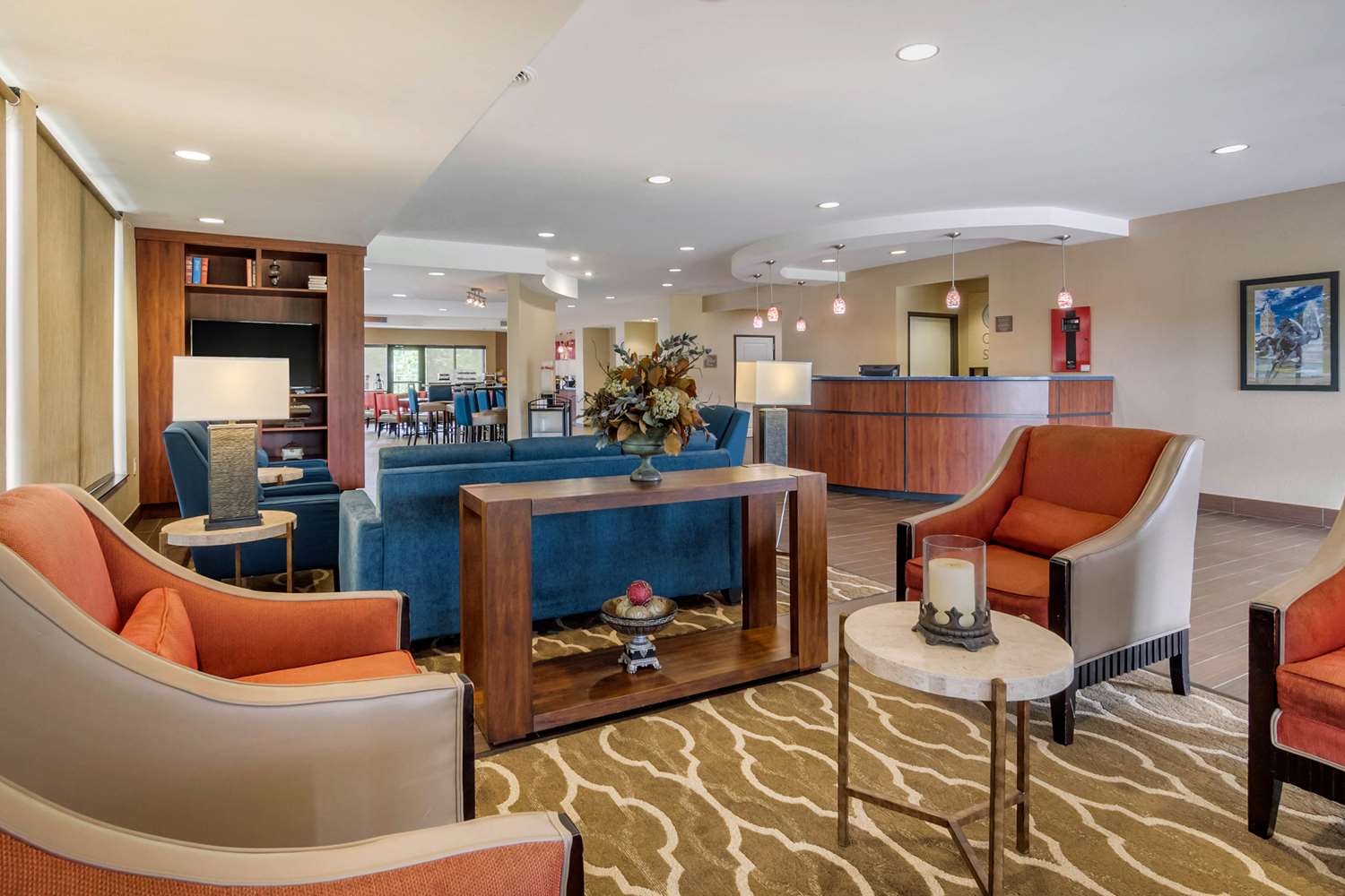 Comfort Suites Speedway - Kansas City 8/15