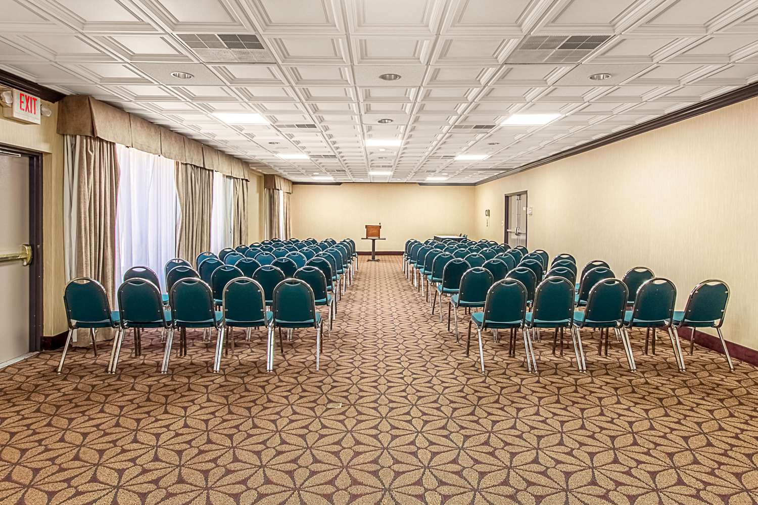 Clarion Inn Columbia Airport 18/23