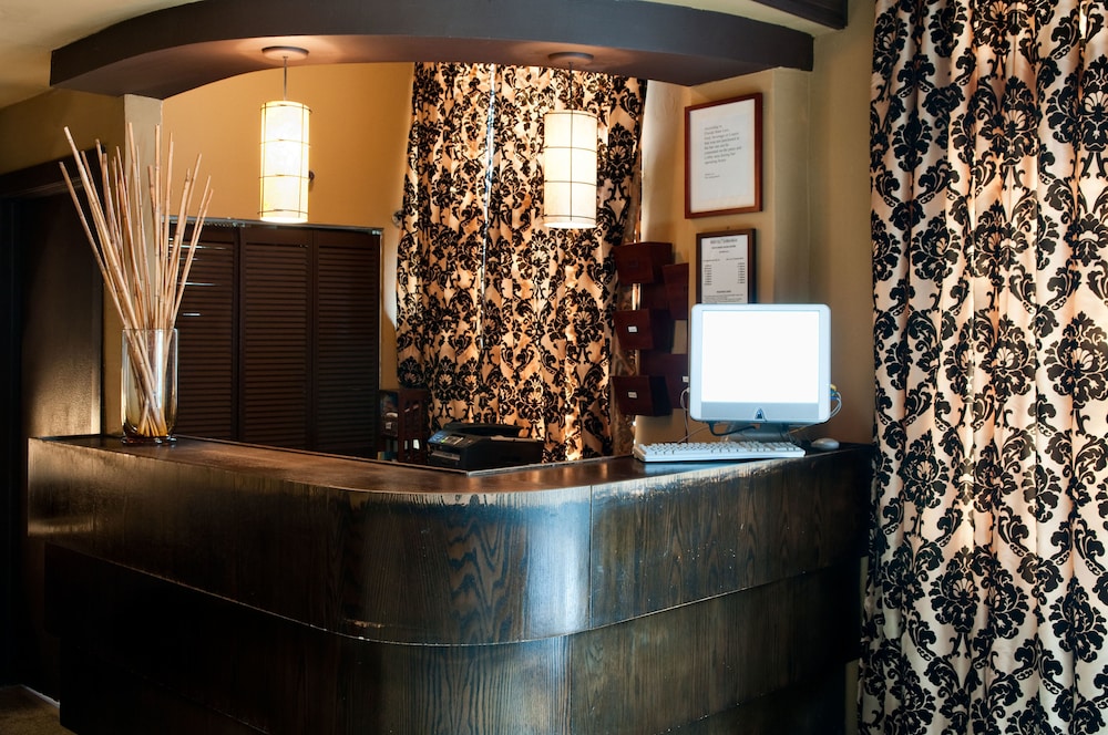Lobby at Hotel Chelsea, MIAMI BEACH - FL