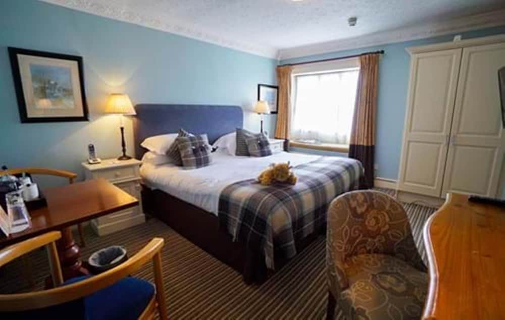 Feversham Arms Hotel Verbena Spa 25/75
