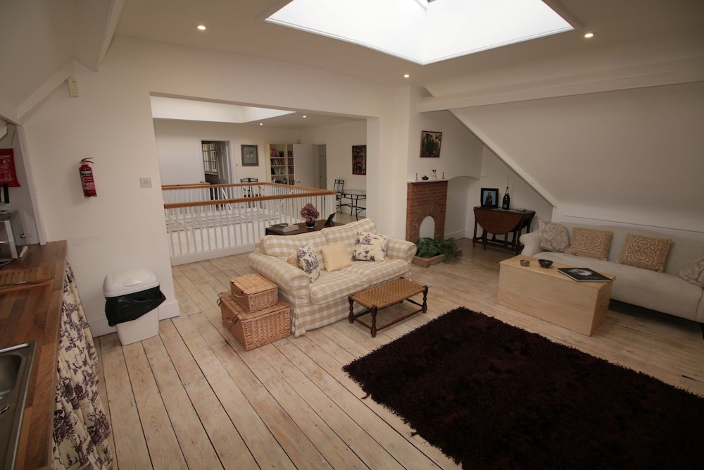 Prince Hill House 29/43