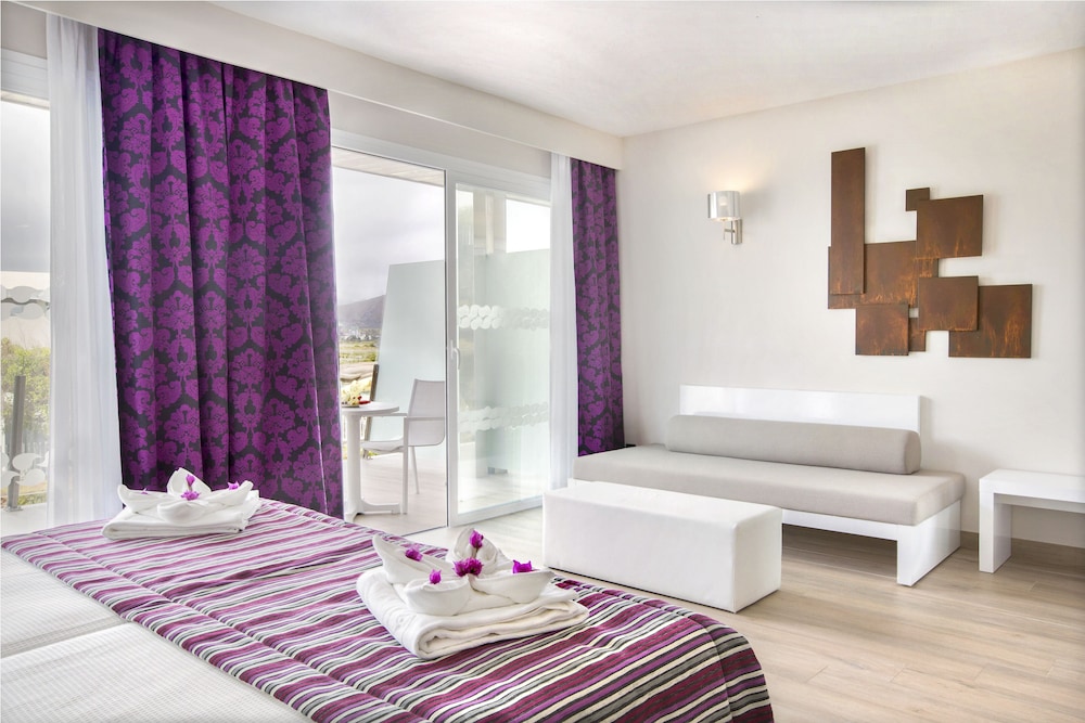 Mar Hotels Playa de Muro Suites 20/56