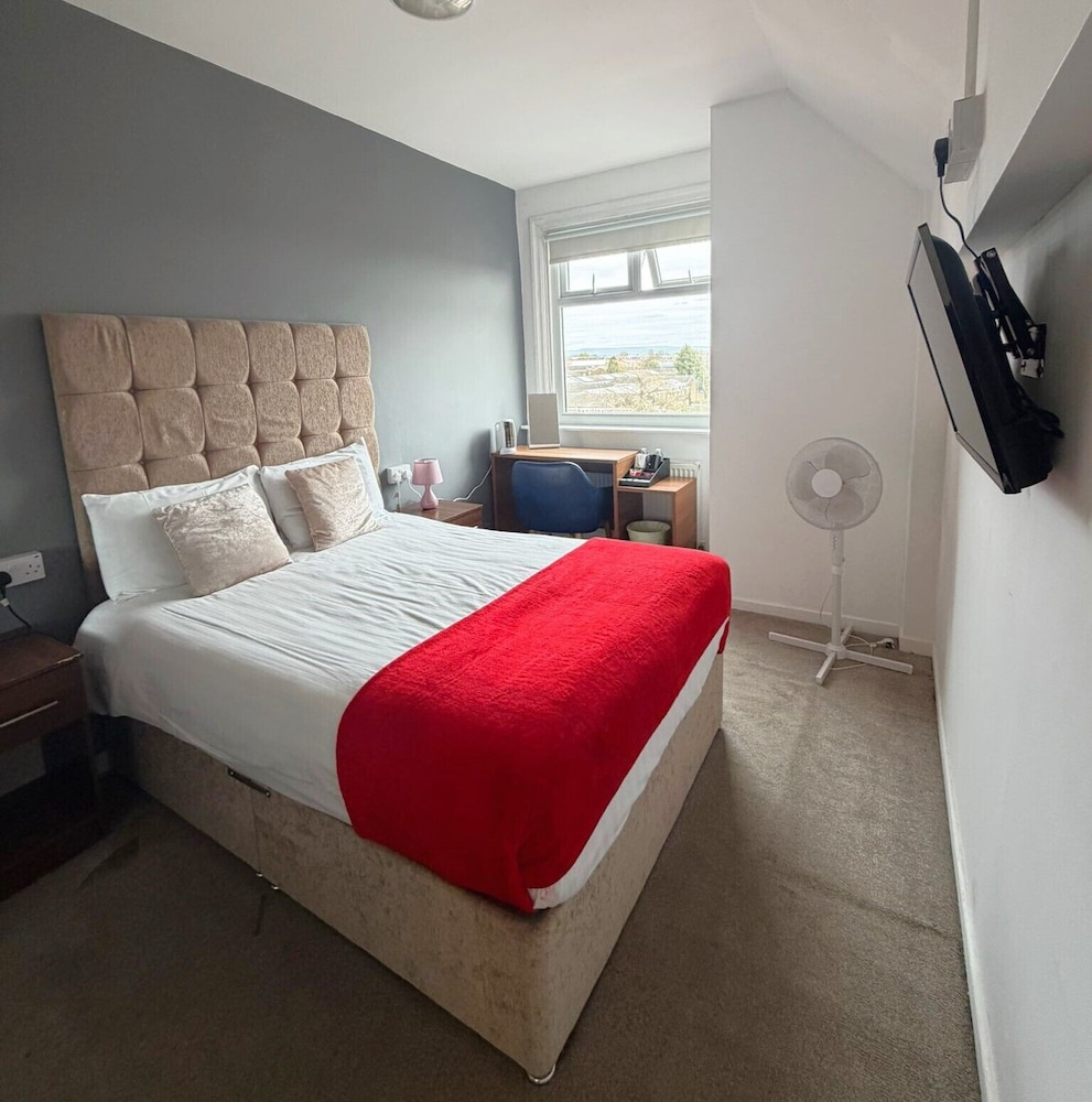 Park View Residence 6/20