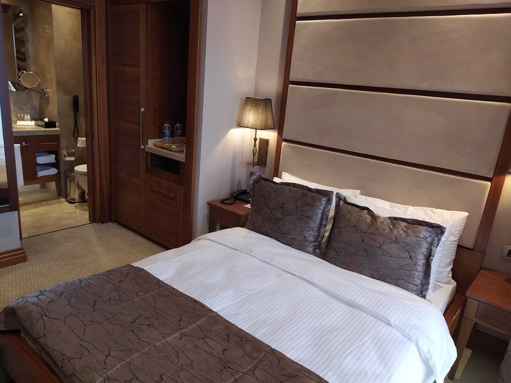Days Hotel by Wyndham Istanbul Maltepe 21/69
