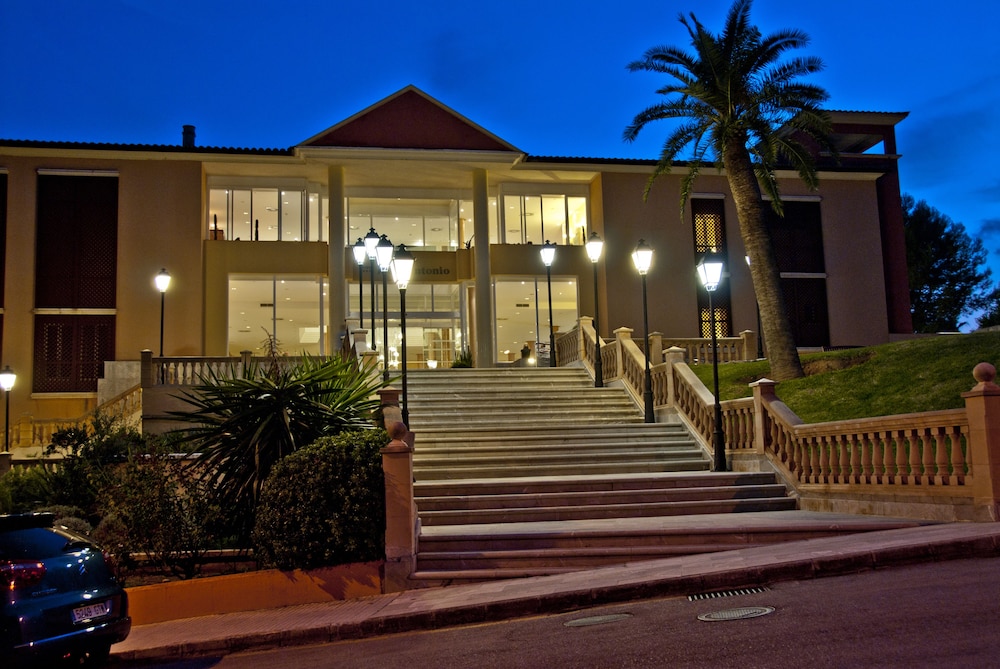 Hotel Bordoy Don Antonio (ex Continental Don Antonio) in Cala Fornells