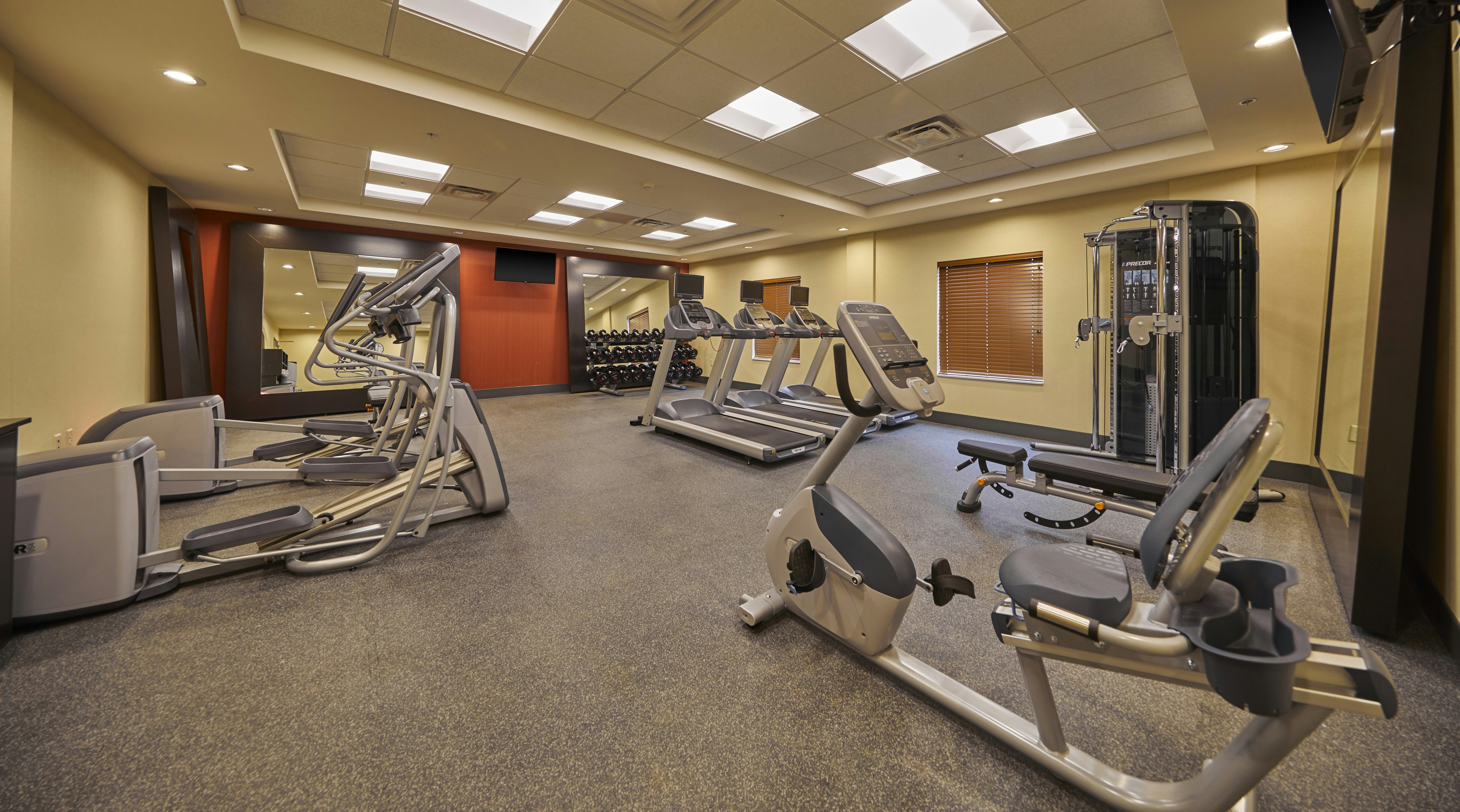 Hampton Inn and Suites Roseburg 21/39