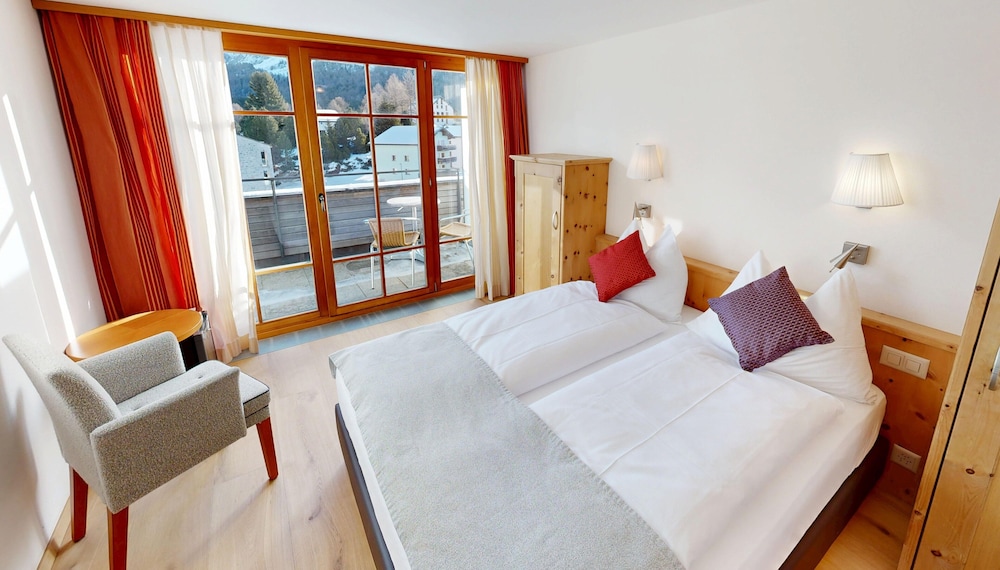 Schweizerhaus Swiss Quality Hotel 11/50