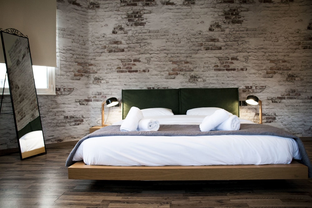 Athens Version Luxury Suites 22/70