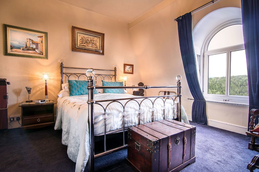 Creston Villa Guest House 10/33