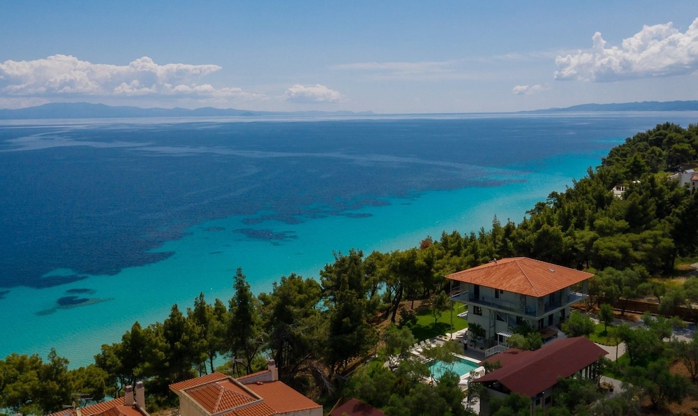 Elies 33 Bio Retreat - Adults Only 15/25