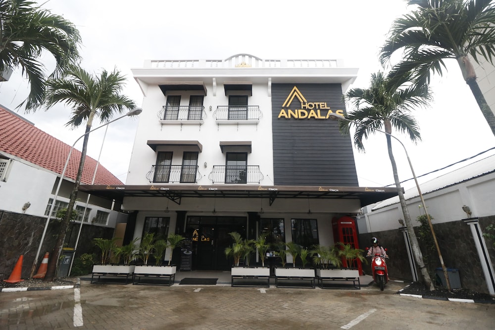 Reddoorz Plus @ Jalan Raden Intan Lampung 1/40