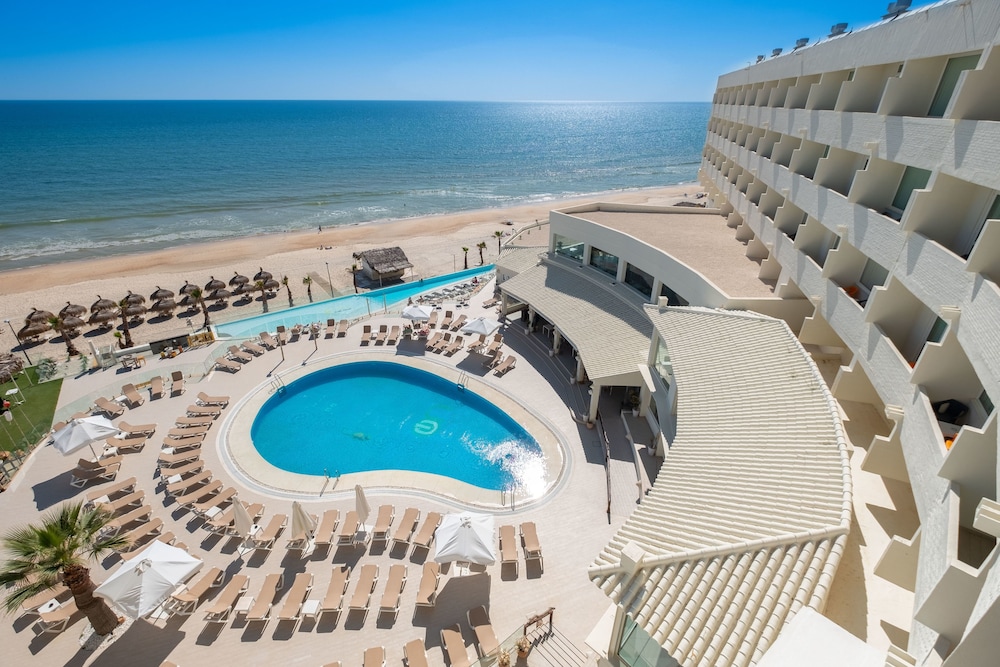 On Hotels Oceanfront Adults Designed 42/50