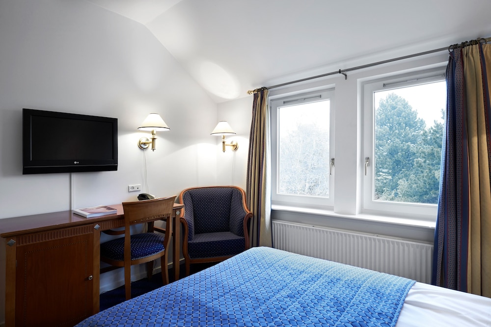 GENTOFTE HOTEL 18/59