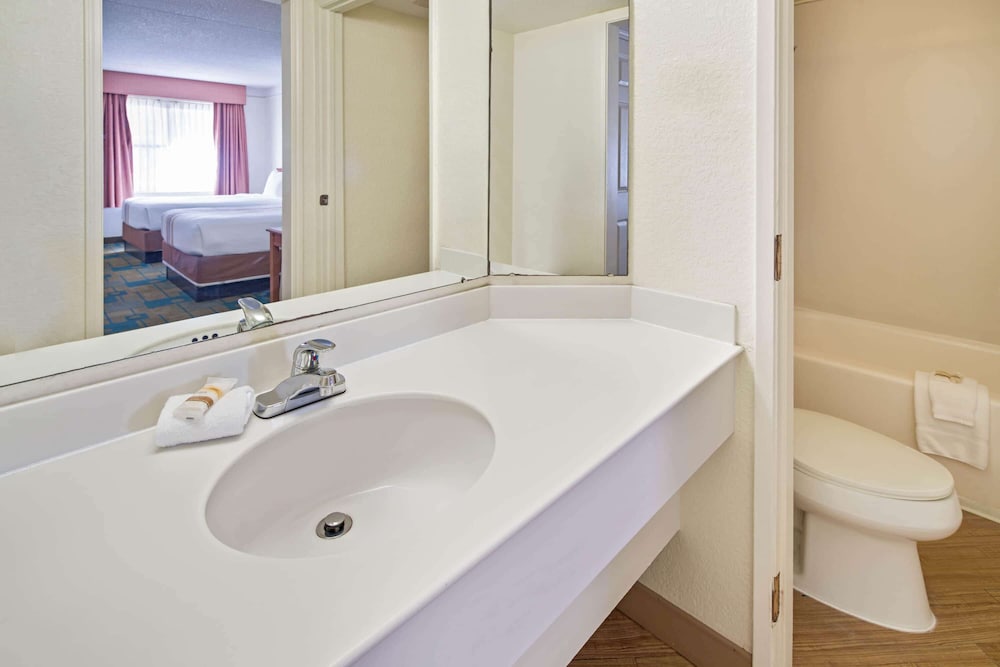La Quinta Inn San Diego Miramar 15/37